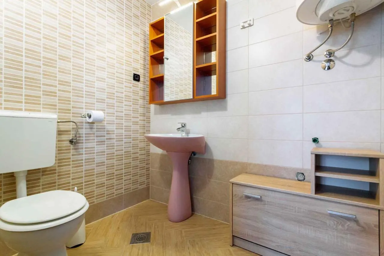 Apartment In Porat/Insel Krk 13032